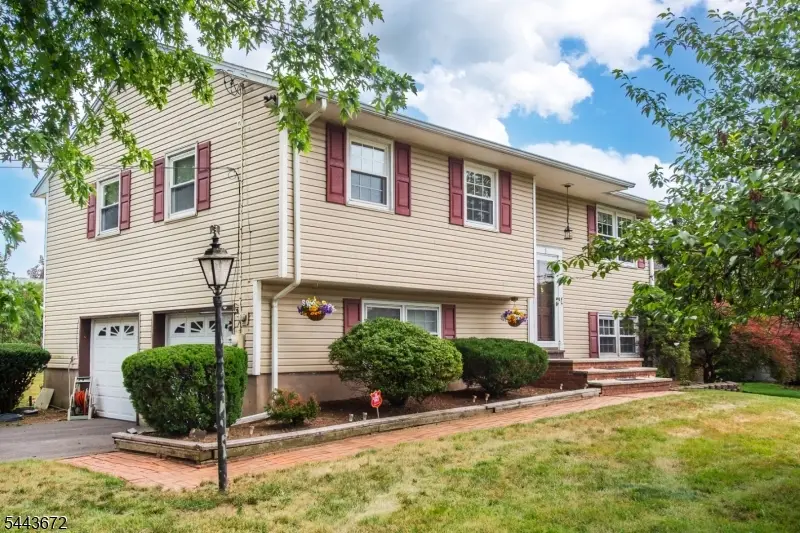 1 Midvale Ave, Fairfield, NJ 07004 - #1