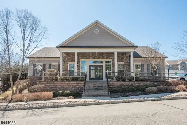 11 Albert Ct, Randolph Twp., NJ 07869
