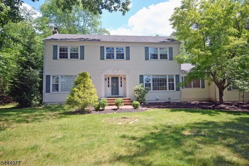 4 Heather Hill Way, Green Knoll, NJ 08807 - #1