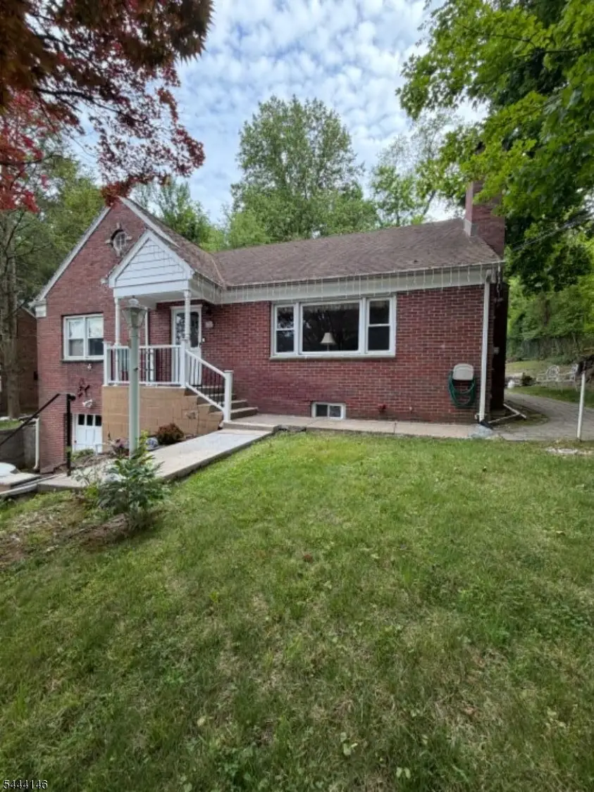 114 Sussex Ave, Morristown, NJ 07960 - #2