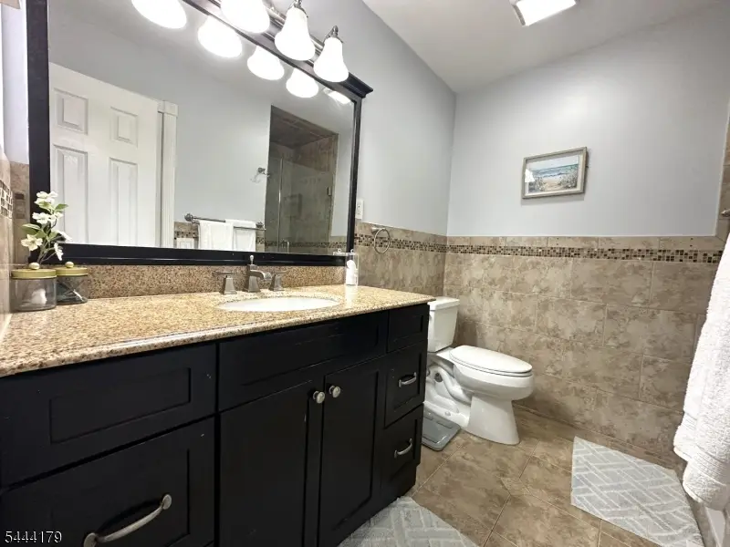 666 Mill St #C4, Belleville, NJ 07109 - #3