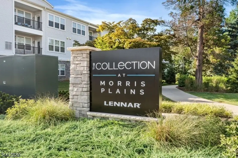 6 Coogan Ct, Morris, NJ 07950 - #2