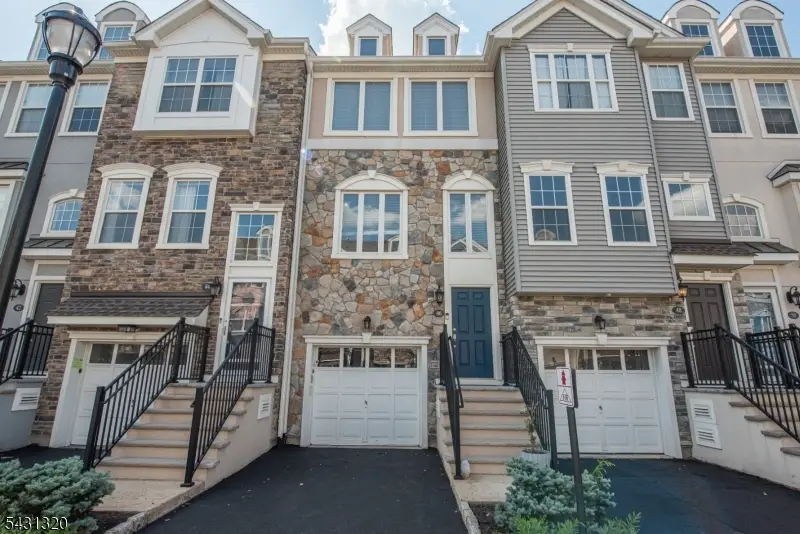 46 Devonshire Dr, Clifton, NJ 07013 - #1