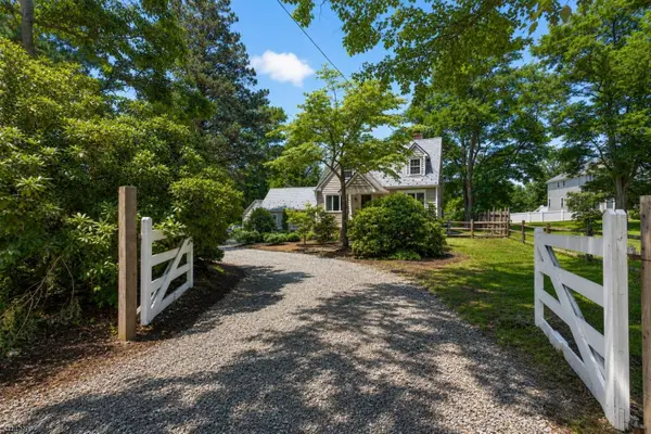84 Lambertville Hopewell Rd, Hopewell Twp., NJ 08525