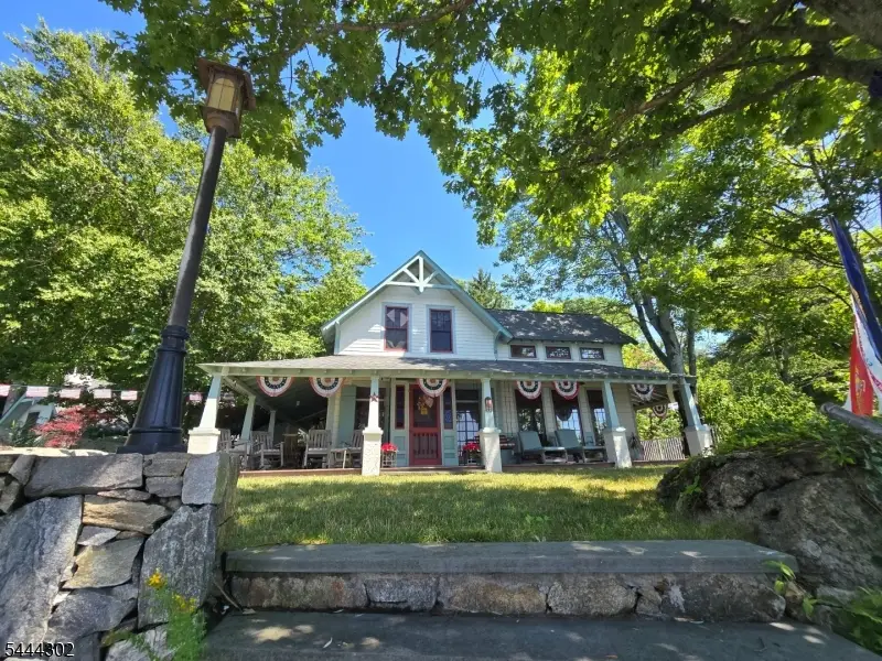 55 Raccoon Island Rd, Lake Hopatcong, NJ 07849 - #1