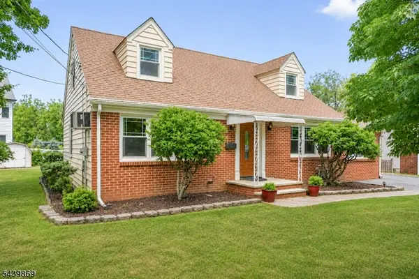 1 Roosevelt Blvd, Florham Park Boro, NJ 07932
