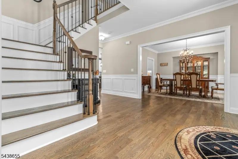 1 Thames Ln, Raritan, NJ 08822 - #3