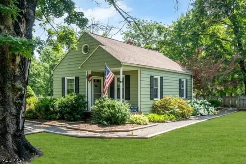 160 Hillcrest Rd, Readington, NJ 08822 - #3