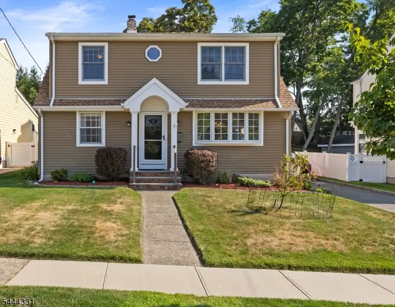99 Lynwood Rd, Verona, NJ 07044 - #1