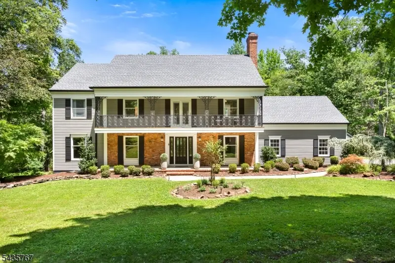 17 Sandalwood Dr, Warren, NJ 07059 - #1