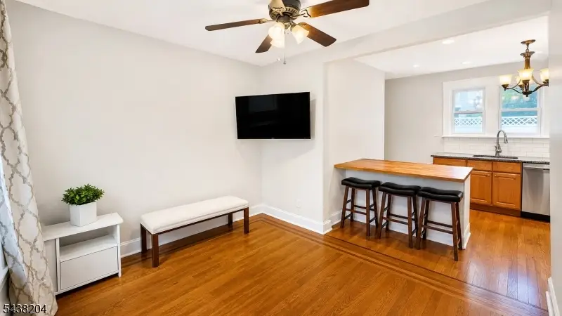 63 Princeton St, Clifton, NJ 07014 - #3