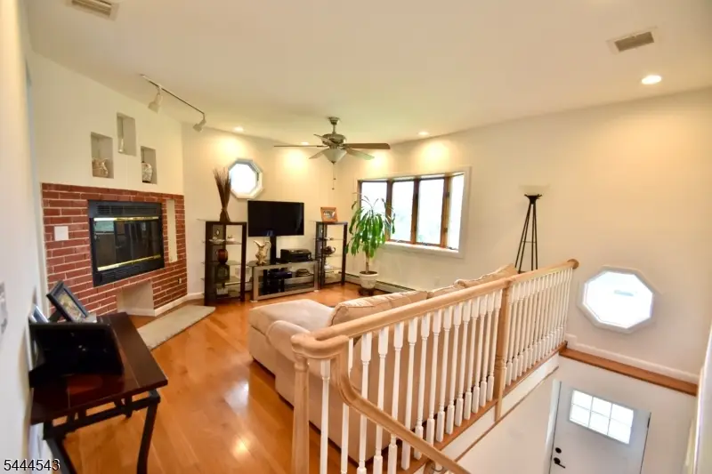 58 Cork Hill Rd, Ogdensburg, NJ 07439 - #2