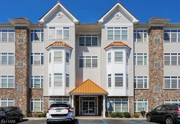 104 E Elizabeth Ave, Linden City, NJ 07036