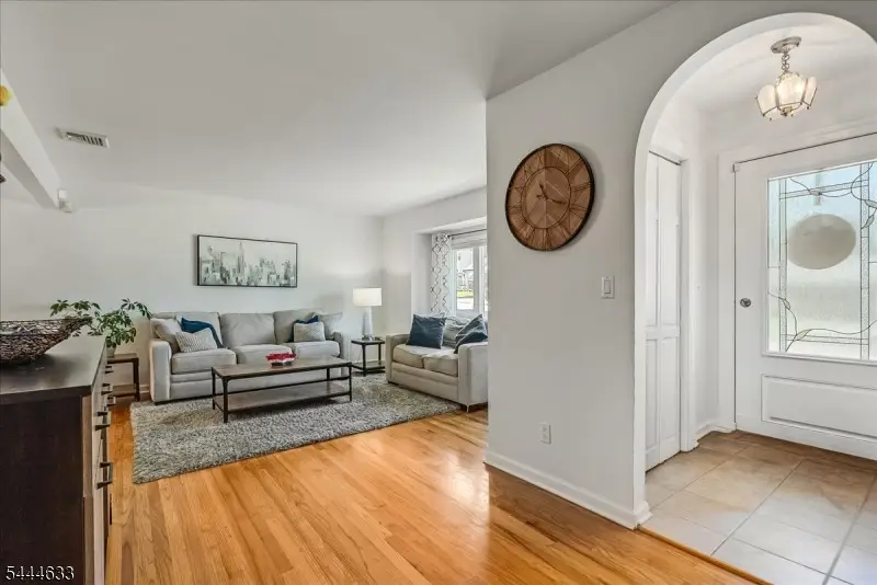 48 Woodland Ave, Verona, NJ 07044 - #2