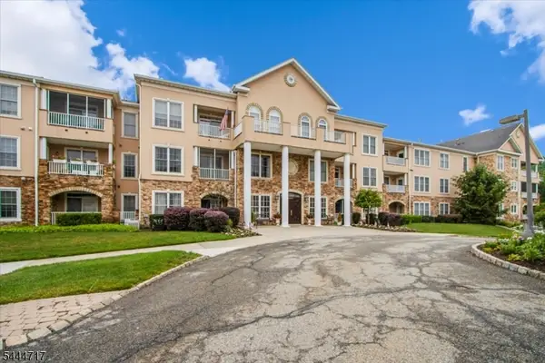 202 Cleveland Ln, Rockaway Twp., NJ 07866