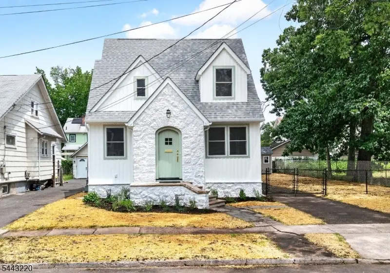 609 Harrison Ave, Roselle, NJ 07203 - #3