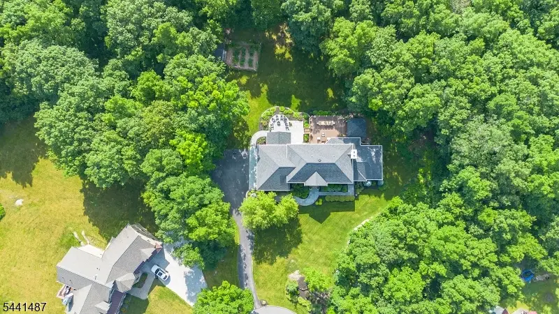 6 White Tail Ct, Hardyston, NJ 07460 - #2
