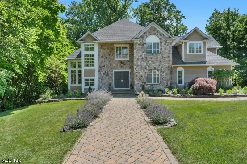 18 Bayview Terrace, Green Brook, NJ 08812 - #2