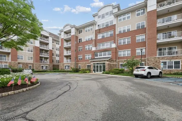 7118 Warrens Way #118, Wanaque Boro, NJ 07465