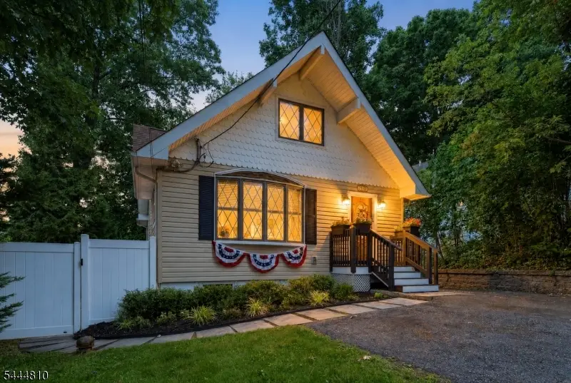 306 West End Ave, Hopatcong, NJ 07843 - #1