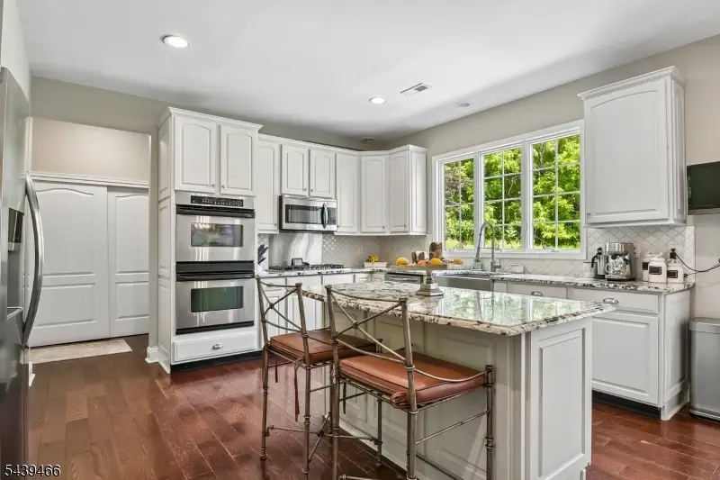 9 Steeplechase Lane, Franklin, NJ 08802 - #3