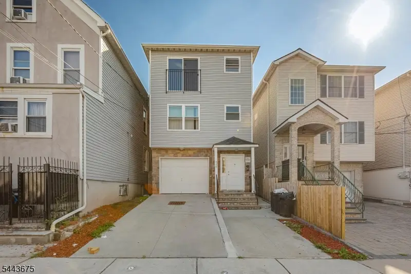 326 Magnolia Ave, Elizabethport, NJ 07206 - #2