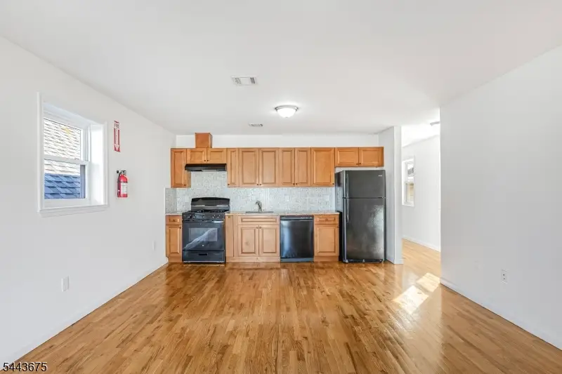 326 Magnolia Ave, Elizabethport, NJ 07206 - #3