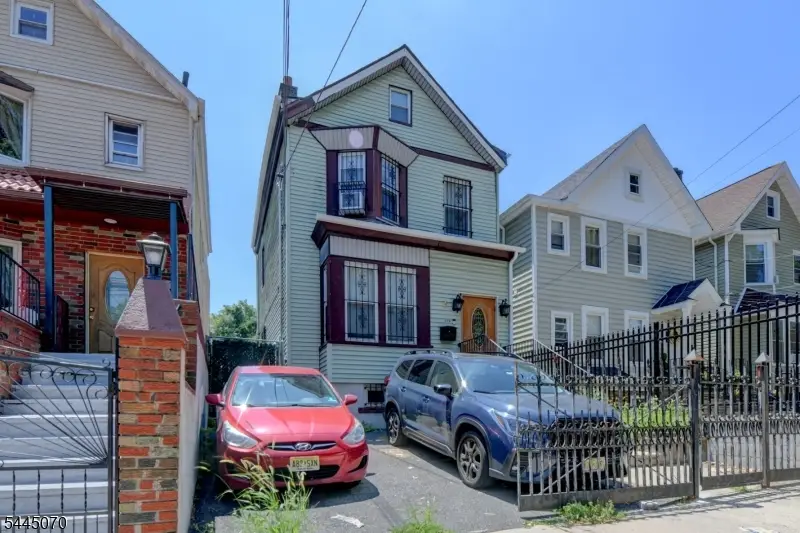 136 Sylvan Ave, Newark, NJ 07104 - #1
