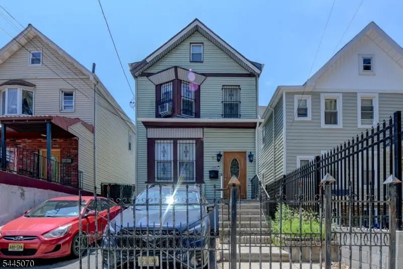 136 Sylvan Ave, Newark, NJ 07104 - #2