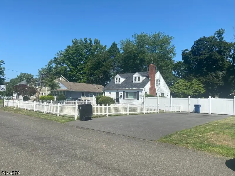1385 Belleview Ave, Plainfield, NJ 07060 - #2