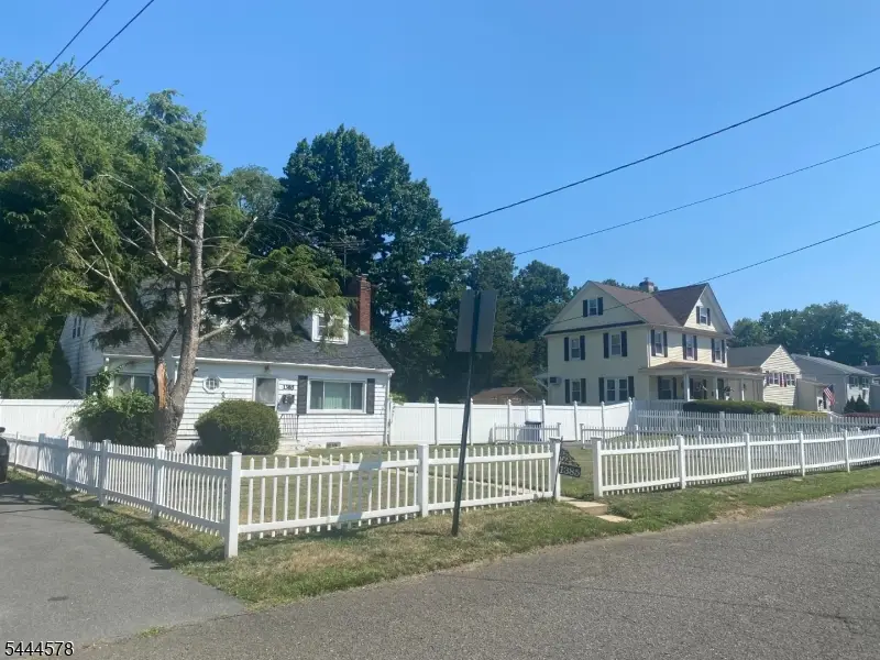 1385 Belleview Ave, Plainfield, NJ 07060 - #3
