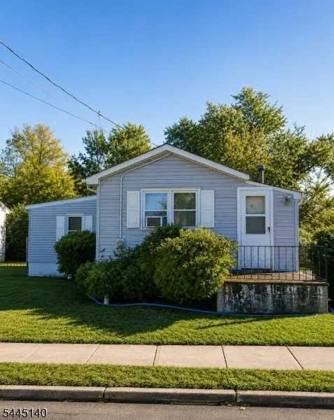 619 Park Ave, Piscataway, NJ 08854 - #1