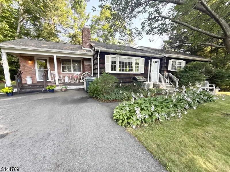 2 Mohican Trl, Oak Ridge, NJ 07438 - #2