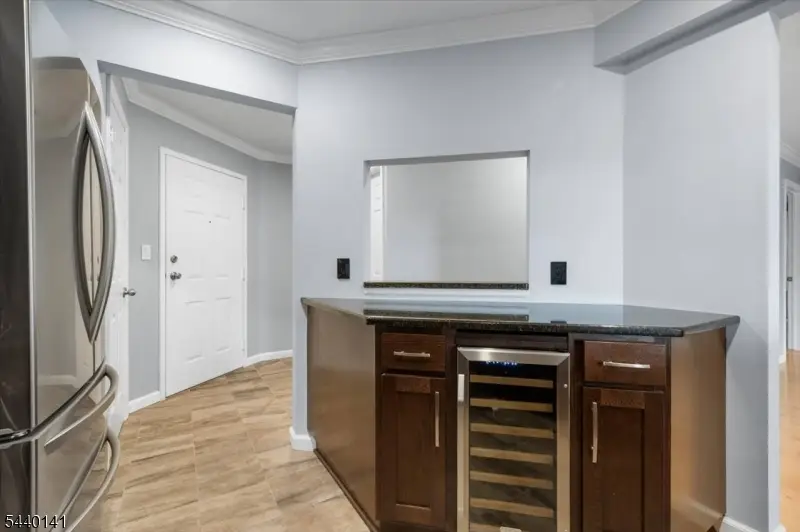 37 Amethyst Ln, Paterson, NJ 07501 - #3