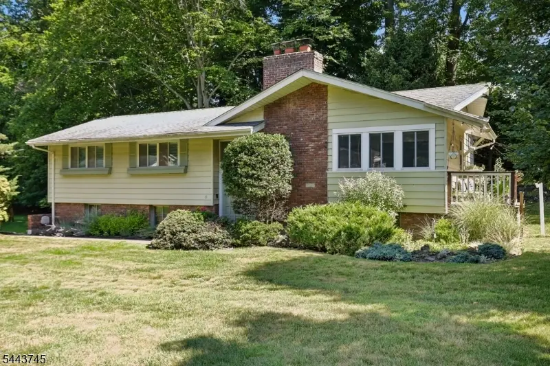 5 The Glen, Cedar Grove, NJ 07009 - #2