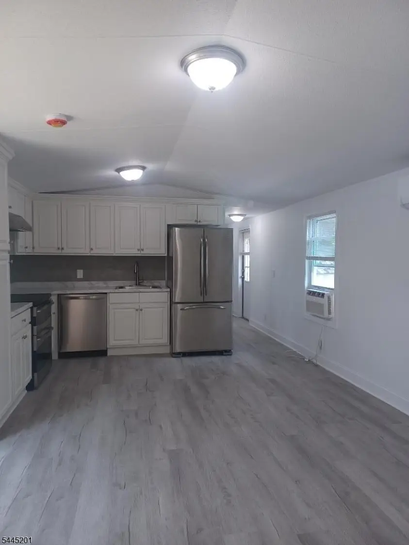 15 3rd St, Wayne, NJ 07470 - #2
