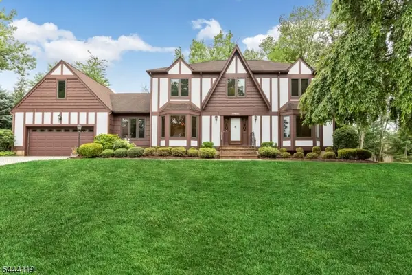 23 Puddingstone Way, Florham Park Boro, NJ 07932