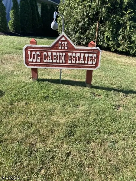 675 Raritan Rd #10, Clark, NJ 07066 - #1