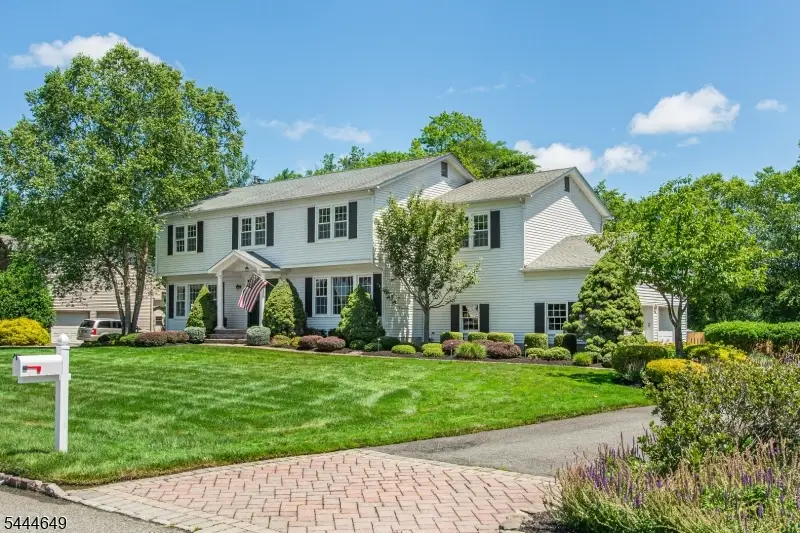 10 Indian Trail Rd, Randolph, NJ 07869 - #2