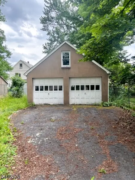 245 4th Ave, Garwood, NJ 07027 - #3