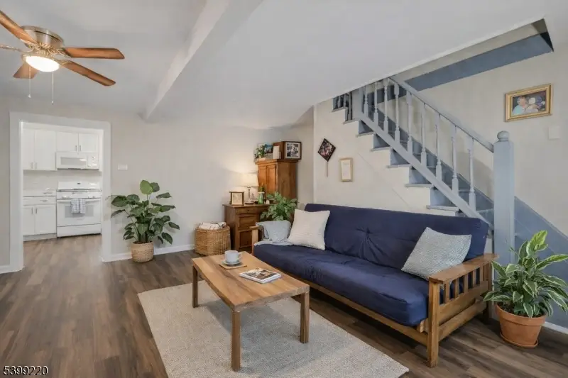 14 Church St, Sussex, NJ 07461 - #2