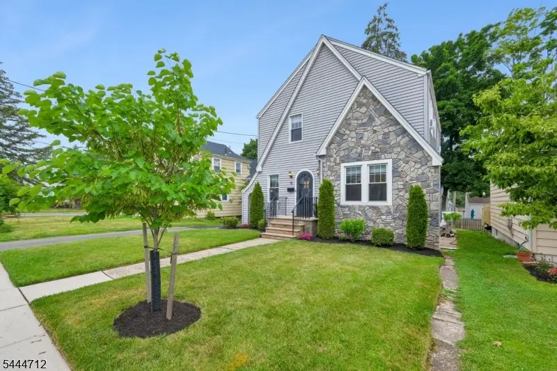 15 Westminster Ter, West Orange, NJ 07052 - #2