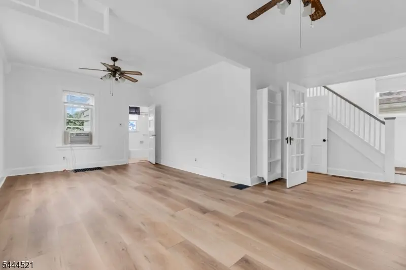 404 Elm St, Cranford, NJ 07016 - #3