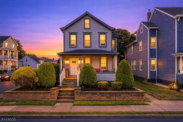 22 Norwood St, Haledon Boro, NJ 07508