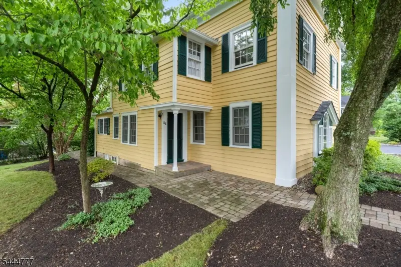86 Washington St, Rocky Hill, NJ 08553 - #2