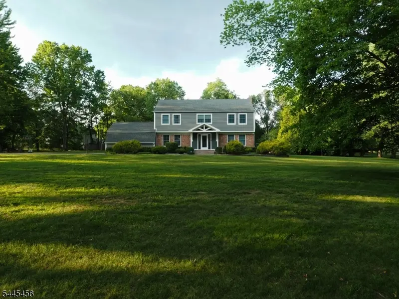 112 Victoria Dr, Bernards, NJ 07920 - #1