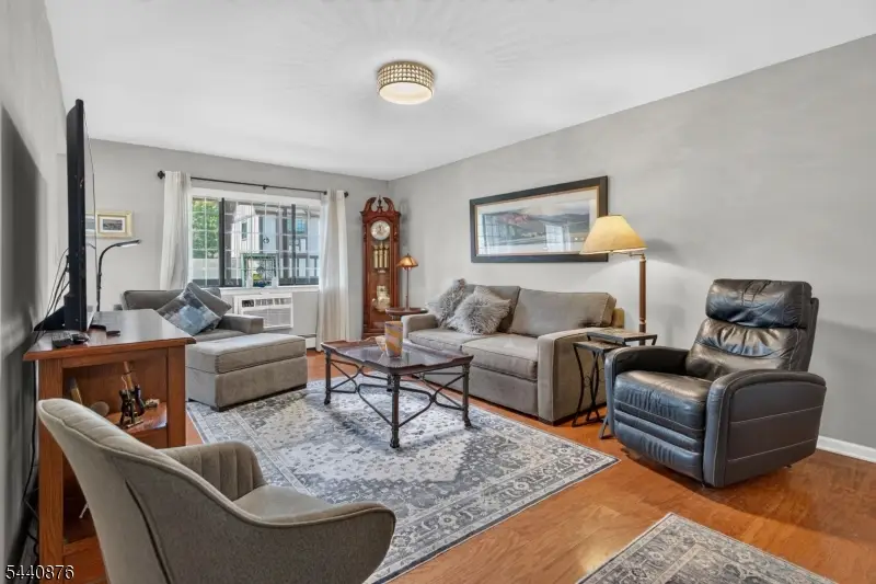 13G Kensington Rd #G, Chatham, NJ 07928 - #3