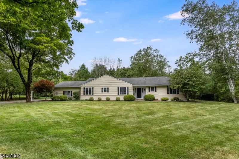 24 Brookfield Way, Mendham, NJ 07945 - #1