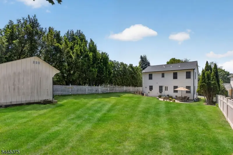 5 Elmer Ave, Bernardsville, NJ 07924 - #2