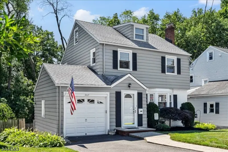 367 Essex Ave, Bloomfield, NJ 07003 - #1